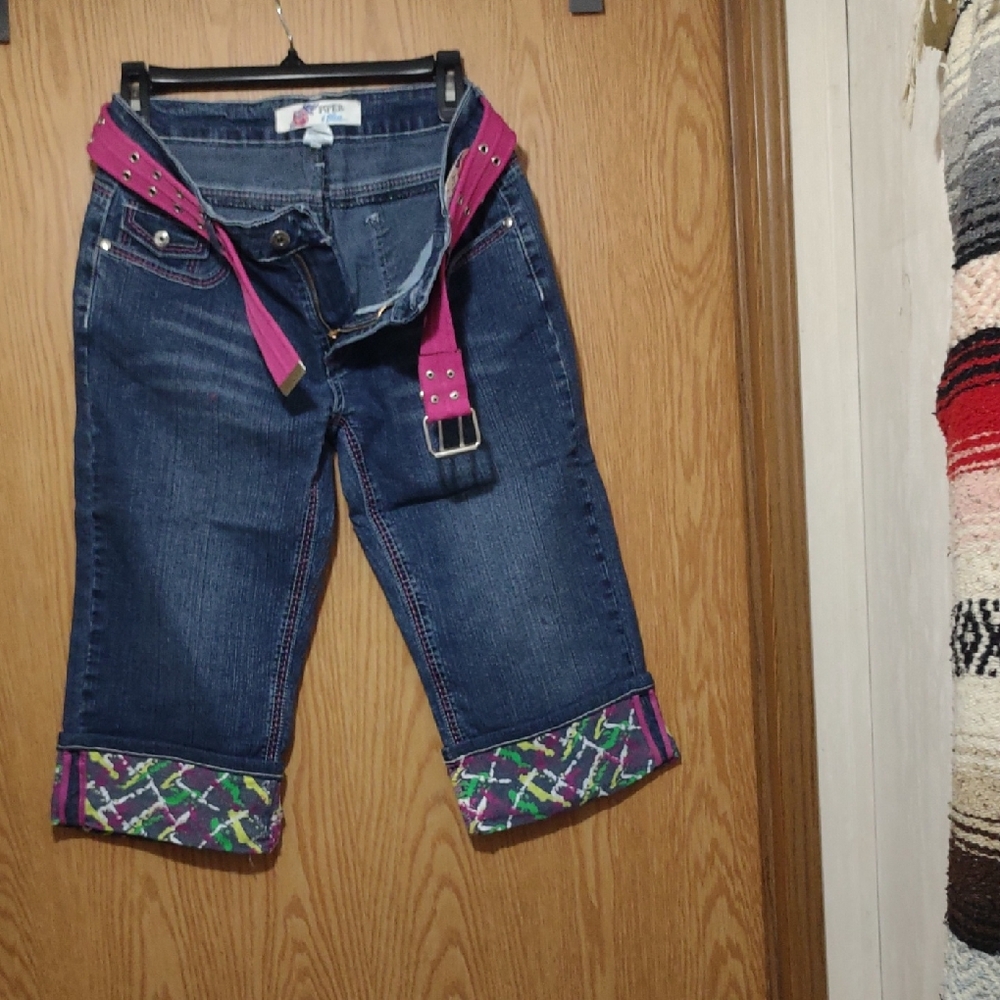 YMI Blue Cropped Jeans with Pink Belt